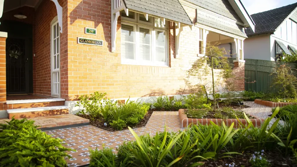 Heritage inspired landscape design for a renovated heritage bungalow in Hamilton East, Newcastle inspired by formal garden design